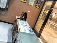 -福奈特洗衣·洗鞋·奢侈品护理(武汉国际广场店)