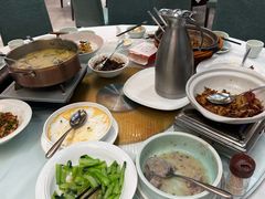-饭怕鱼·黄焖鲟龙鱼(湖大店)