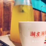 开始进店时我以为这家店叫湘左湘右，吃湖南辣火锅的