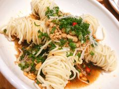 鸡丝凉面-粤域茶餐厅