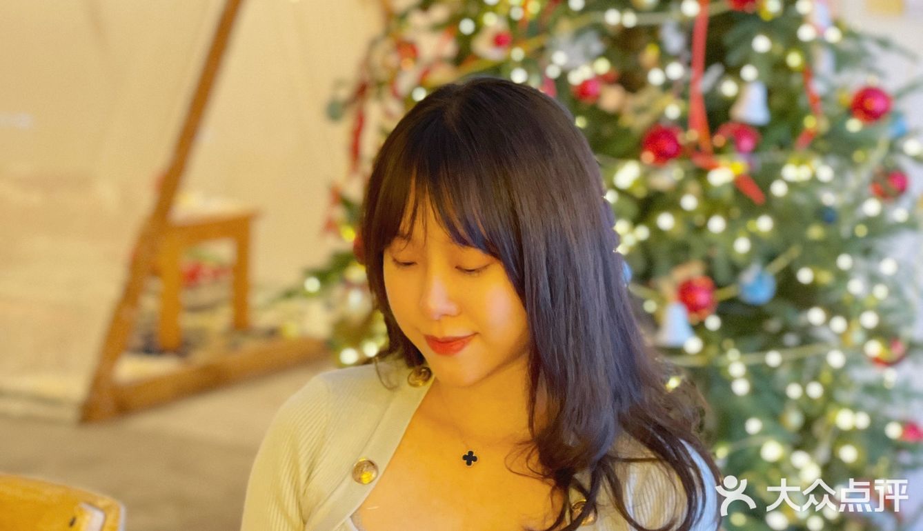 圣诞节约会去哪里💁🏻‍♀️就来会下雪❄️的天台火锅