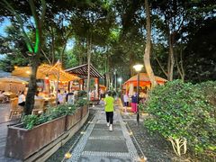 -二荆条·蜀鲜汇城市森林火锅