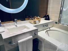 -上海中航虹桥机场泊悦酒店