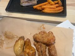 -必胜客(骡马市店)