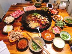 -周幺妹重庆老火锅(银泰城总店)