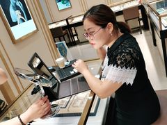 -八佰伴华地百货(宜兴店)
