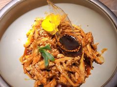 敲糖棒棒鸡-辛香汇·现炒川菜(淮海路百盛店)