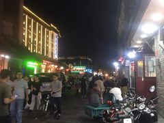 -管氏翅吧(护国寺店)