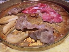 -猪啊牛呀羊啊铜盘烤肉(正大广场店)
