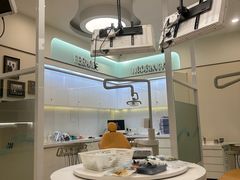 -维乐口腔(美维云门诊陆家嘴店)