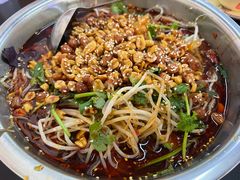 -周良天山牛杂城(天山路总店)