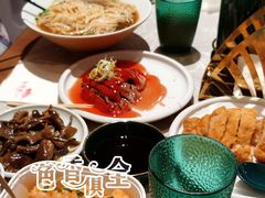 -松鹤面馆·古法焖肉面(观前店)