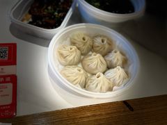 -馋三尺蟹粉小笼(人民广场店)