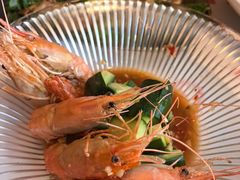 -肥肥虾庄·金牌油焖大虾(汉街SKP店)