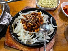 -喇喇排骨火锅·传统韩式脊骨汤(望京西园总店)