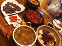 -百年石锅饭·朝鲜族传统民餐
