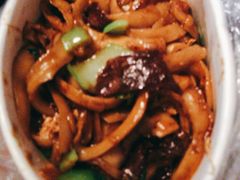 -样样红面馆