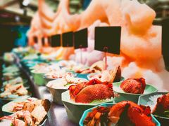 -淡尾·海鲜自助概念餐厅(虹桥南丰城店)