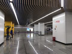 -同济大学(地铁站)