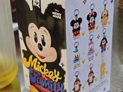 -泡泡玛特POPMART(世豪广场店)