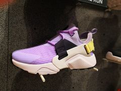 -NIKE品牌体验店(南京东路店)