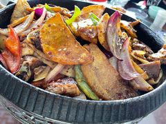 -撒拉人家.酸菜牦牛肉火锅