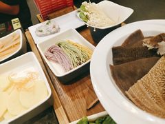 -井格重庆火锅(临平银泰城店)