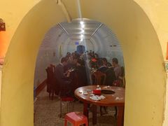 -洞庭洲·防空洞火锅·烧烤·铜锅涮肉(新百广场店)