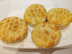 酥皮菠萝包-阿锋鲍鱼酒家美食汇(华安店)