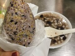 -芳婆糕团店(王府大街店)