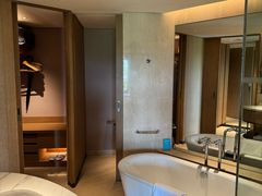 -上海佘山世茂艾美酒店