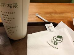 -水平有限螺蛳粉(宏达大厦店)