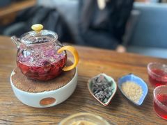 -84那年咖啡馆(李沧万达店)