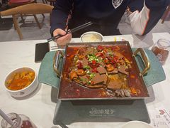 -渝是乎酸菜鱼·川渝小炒(新世界百货望京店)