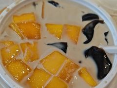 -黄氏水牛奶甜品世家(空港新天地店)