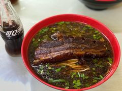 -小龙大肉面馆