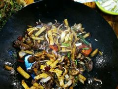 -富正毅三下锅·湘西韵味(天门山索道店)