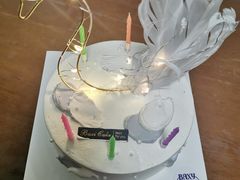 娇羞天鹅冰淇淋蛋糕-八喜临门冰淇淋生日蛋糕(太原旗舰店)