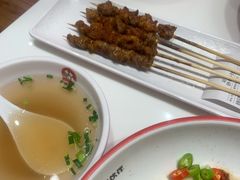 油泼biangbiang面-西域伙伴清真牛肉面(中盛店)