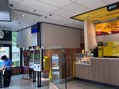 -麦当劳(浦江镇绿地乐和城店)