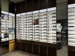 -LensCrafters亮视点·OAKLEY精选(静安嘉里中心店)