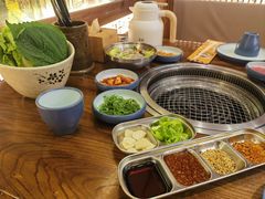 -明洞阿姨·韩式酱蟹烤肉·创意料理(三元桥店)