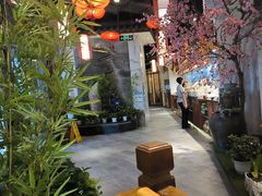 -万重锦·人文川菜馆(骡马市店)