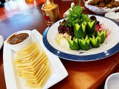 -鹤鸣嘉印象饭店(东市场小区店)