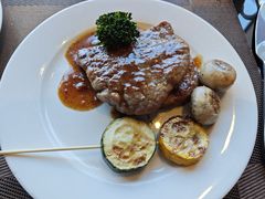 -大中华希尔顿酒店-念自助餐·海南美食·三文鱼