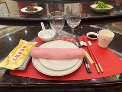 -梅龙镇酒家(南京西路总店)