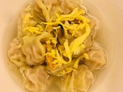 鲜肉小馄饨-梦花街馄饨店(中华苑店)