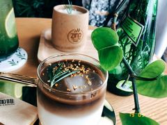 -ZING COFFEE 镜咖啡