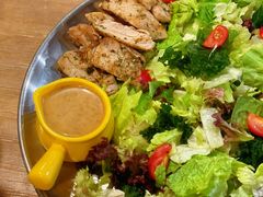 焙煎芝麻鸡肉沙拉-Mr.P's无国籍料理