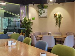 大堂-金莹丸子汤清真(朝外SOHO店)
